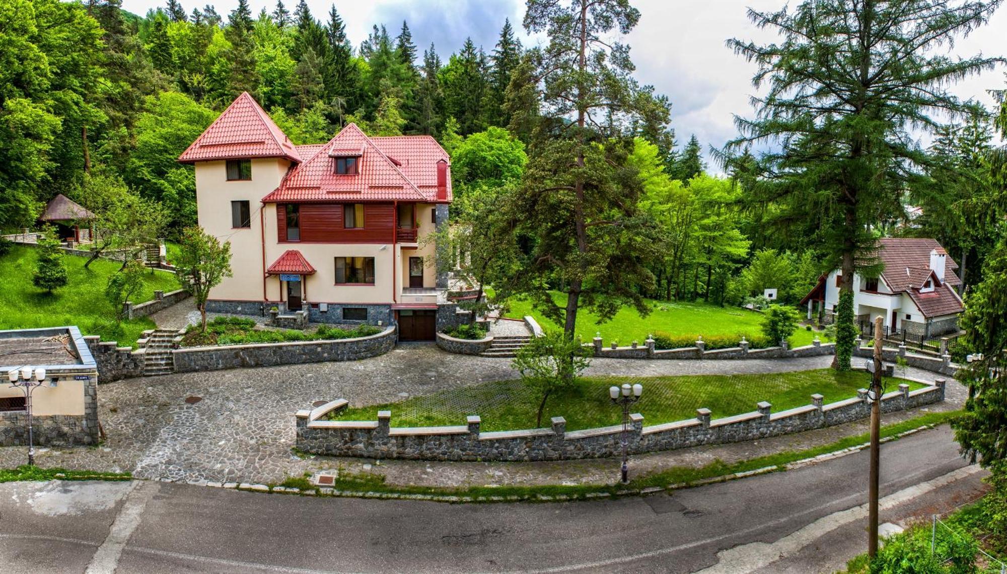 Pensiunea Boema Sinaia Luaran gambar